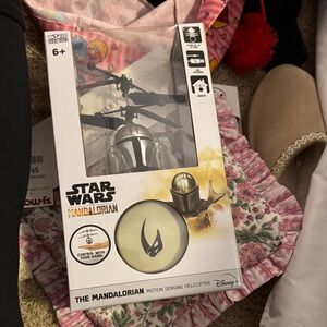 Star Wars Mandalorian Silver Motion Helicopter